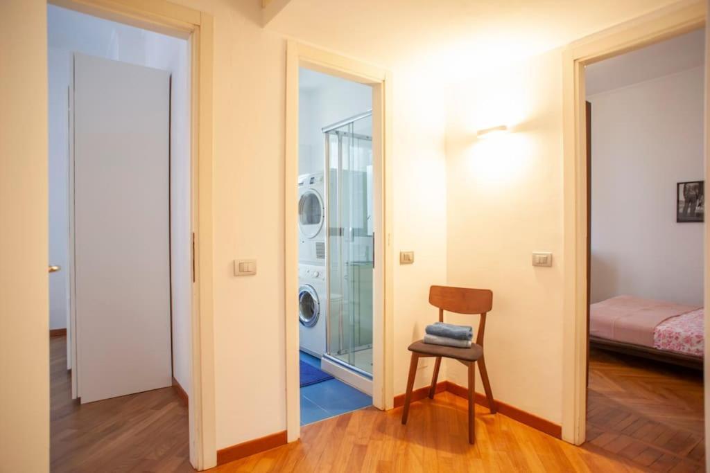 Bright And Comfy In A Beautiful Contemporary Appartement Milan