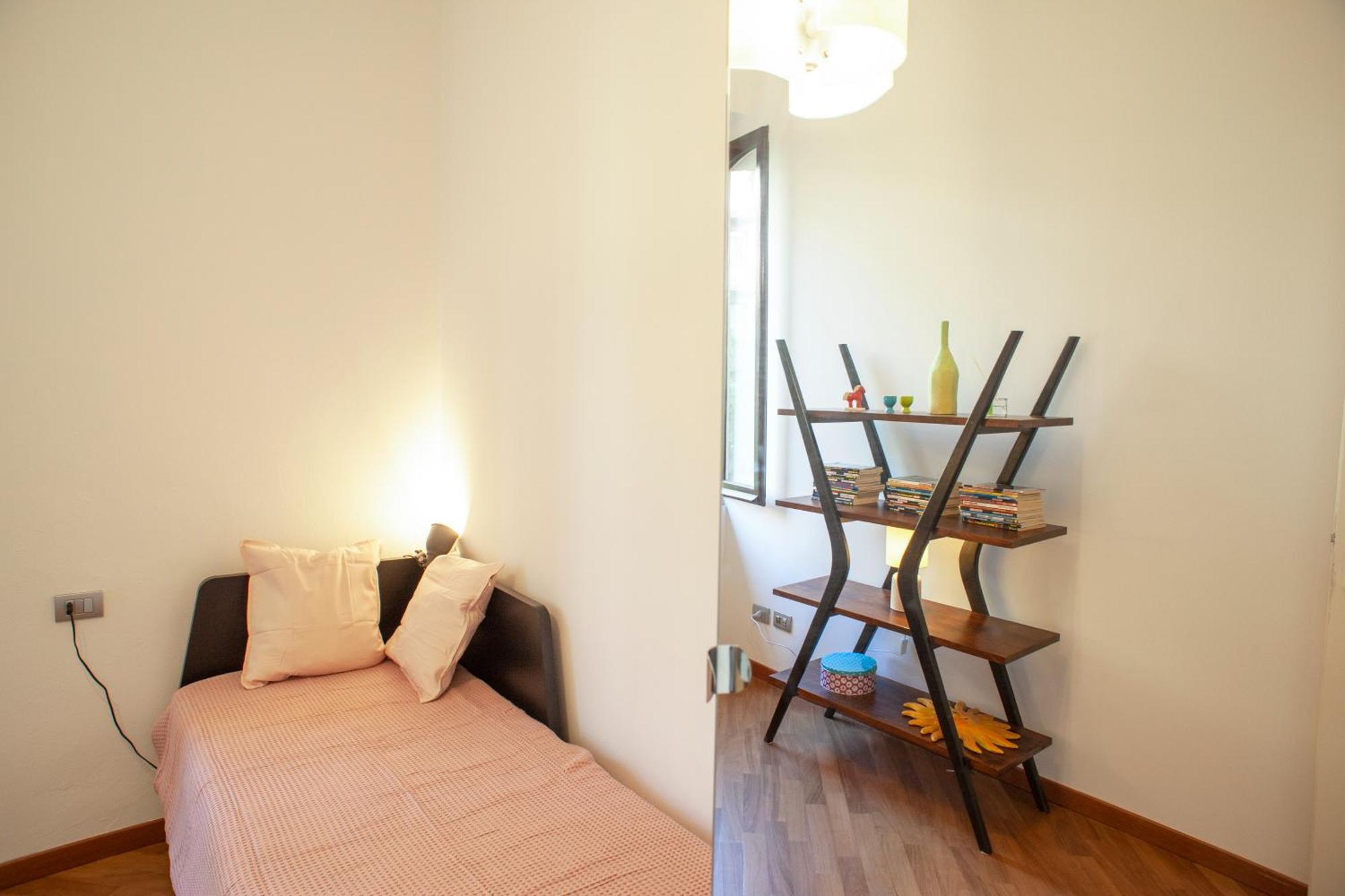 Bright And Comfy In A Beautiful Contemporary * Milan